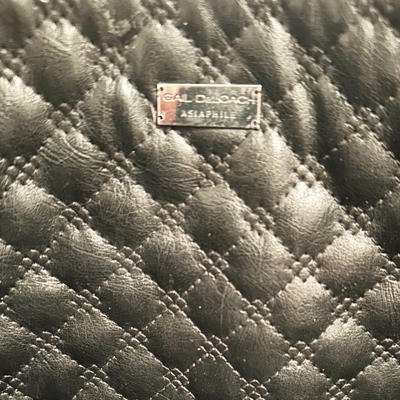 Gail DeLoach Embossed Metallic Tote in Silver Snakeskin - Picture 2 of 2